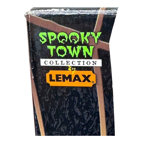 Lemax Spooky Town Isle Of Doom Lighthouse Animated & Sound Halloween Decor READ - Picture 4 of 15